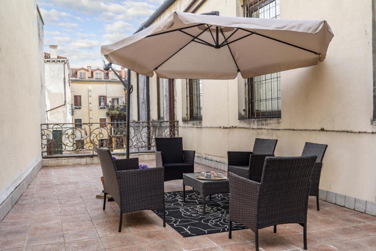 Tolentini Canal View & Terrace By Wonderful Italy Venice Ngoại thất bức ảnh