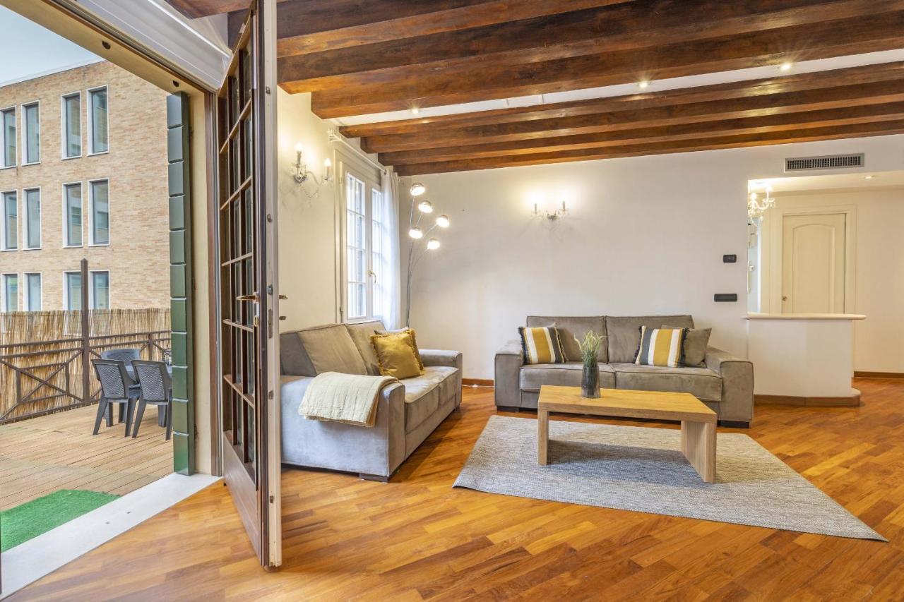 Tolentini Canal View & Terrace By Wonderful Italy Venice Ngoại thất bức ảnh